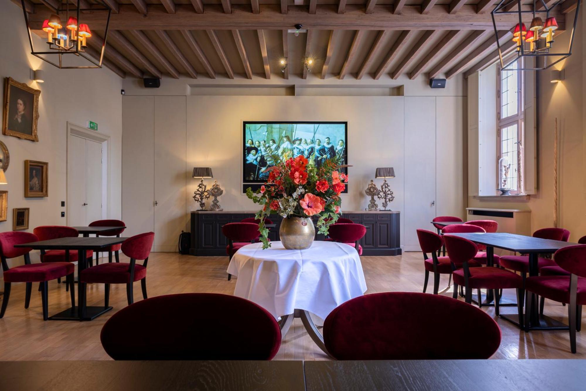 Cobergher Hotel Arrondissement di Courtrai Esterno foto